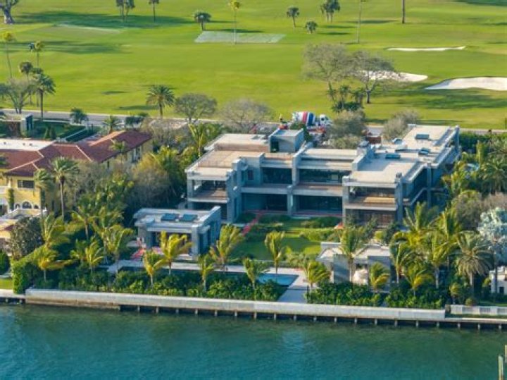 Unveiling The Secrets Of Tom Brady's Luxurious Miami Mansion